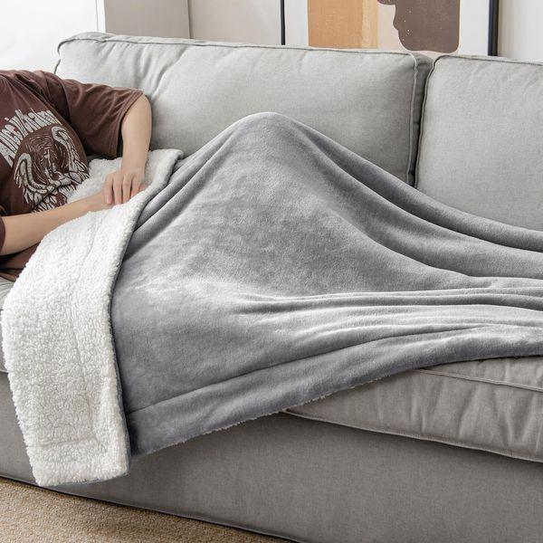 MIULEE Sherpa Fleece Throw Blanket Double-Sided Soft Fluffy Comfortable Plush Warm and Cozy for Bed Sofa Bedroom King Silver Grey 90x106 Inch 230x270cm 2