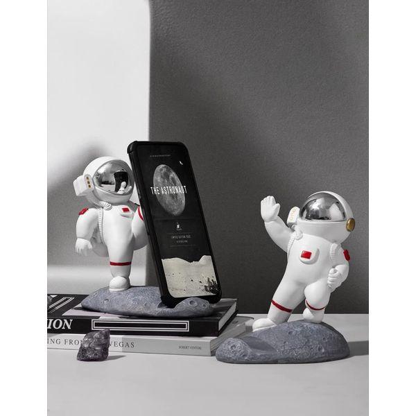 Paimuni Phone Stand Desk Accessories Resin Astronaut Figurines Home Decor Decorative Tabletop Ornaments Cute Phone Holder 1