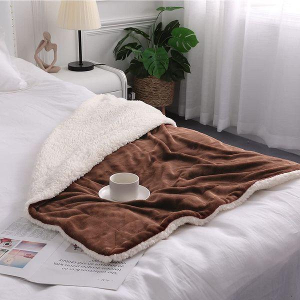 VOTOWN HOME Sherpa Fleece Throw Blanket, Comfy Blanket for Bed and Couch Double/Twin Size, Soft Fluffy Warm Winter Blanket for Sofa, 150x200 cm Brown 4