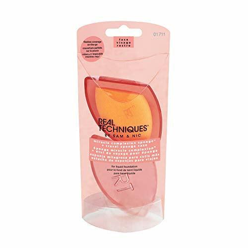 Real Techniques Miracle Complexion Makeup Sponge for full cover foundation with Travel Case (Packaging and Colour May Vary) 0