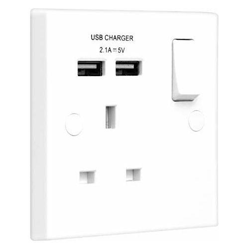 BG Electrical Single Switched 13 A Fast Charging Power Socket with Two USB Charging Ports, 2.1 A, 5 V, 10.5 W, Square Edge, White 1