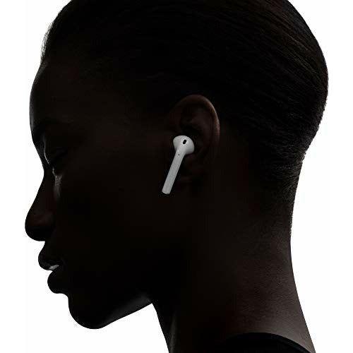 Apple AirPods with Charging Case (Wired) 3