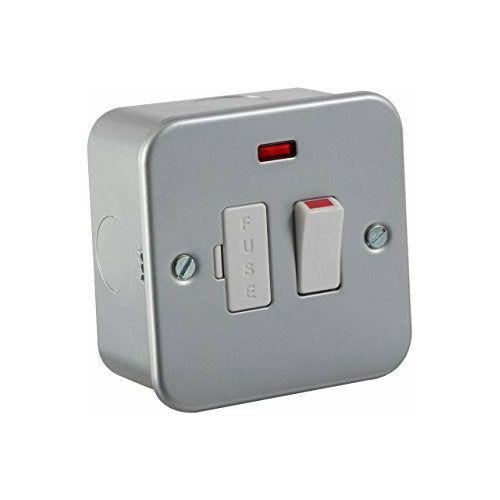 Knightsbridge M6300N Metal Clad 13A Switched Fused Spur Unit with Neon, 230 V, Silver 0