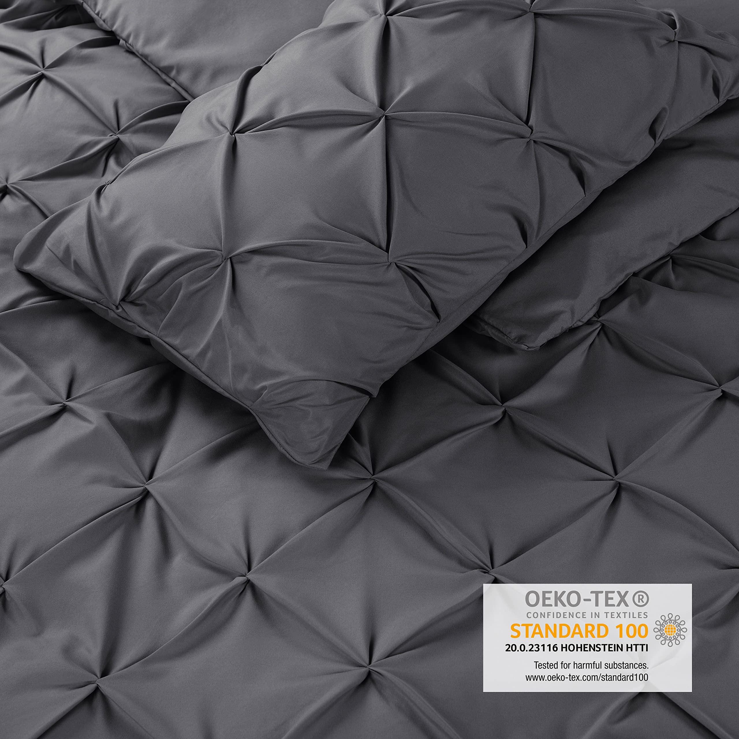 Blumtal® Luxury Duvet Cover Set Pinch Pleat, UltraSoft Super King Bedding with Beautiful Tucks, 260 x 220 & 50 x 75 cm (2x), Pintuck Bedding, Anthracite 2