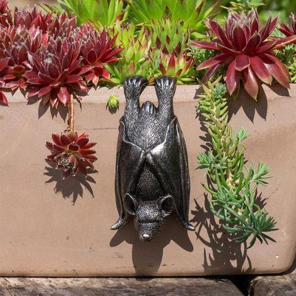 3D Wall Mount Ornament, Animal Heads for Wall Art Hanging Sculptures,Small Metal Wall Resin Art Wall Decor Ornament Waterproof Decorations,Christmas Halloween gifts (Bat A) 3